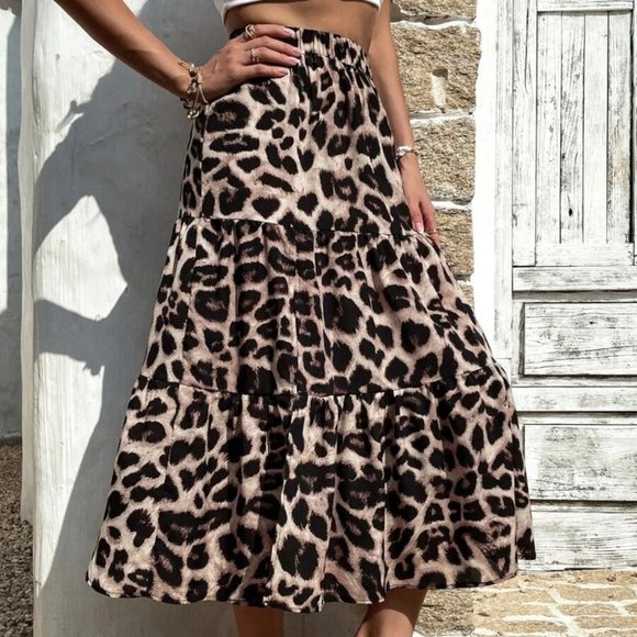 Leoaprd print High Slit Midi Skirt - Picture 5 of 5